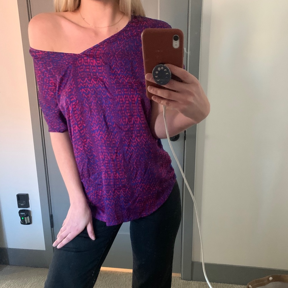 Aztec Print Top - Picture 6 of 7